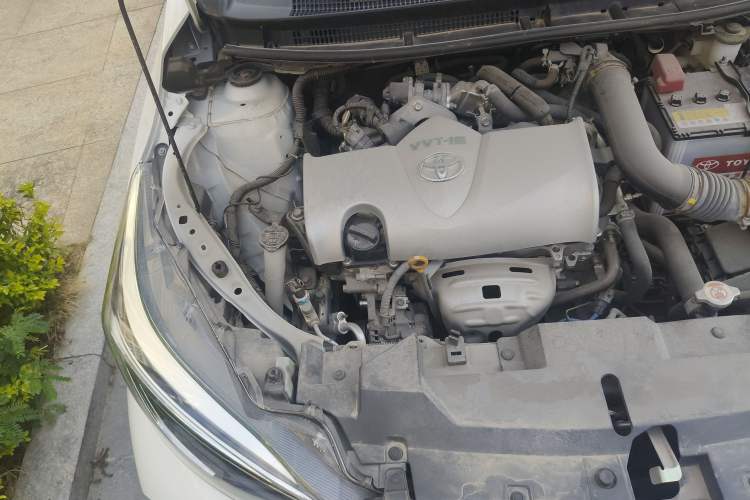 Used Toyota YARiS L Zhi Xuan 2021 X-Trail 1.5L CVT Luxury Edition Engine Bay Right