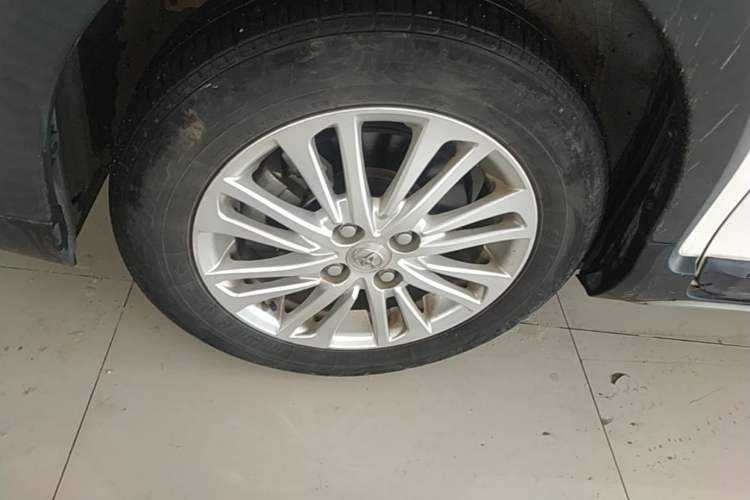 Used Toyota YARiS L Zhi Xuan 2021 X-Trail 1.5L CVT Leading Edition Exterior 4