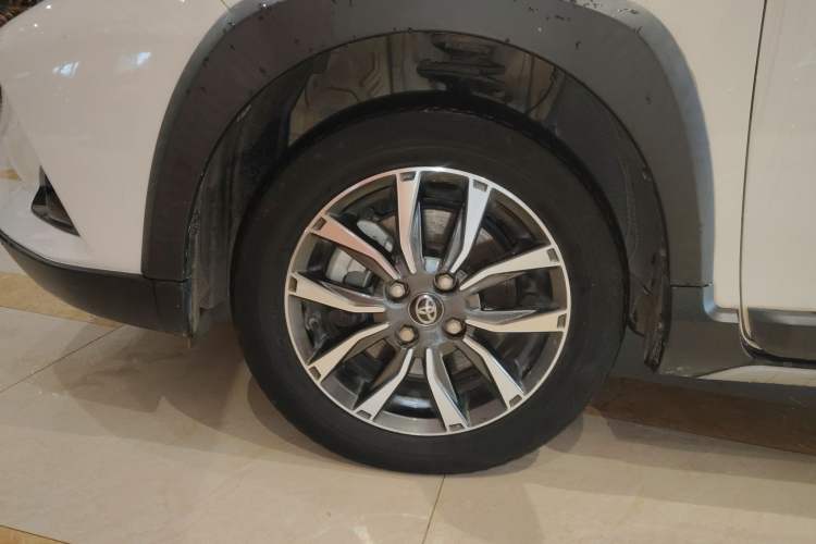 Used Toyota YARiS L Zhi Xuan 2021 X-Trail 1.5L CVT Luxury Edition Exterior 7