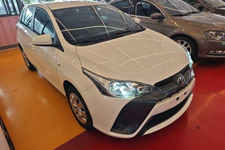 Used Toyota YARiS L Zhi Xuan 2021 1.5L CVT Leading Edition Front Right 45 Deg