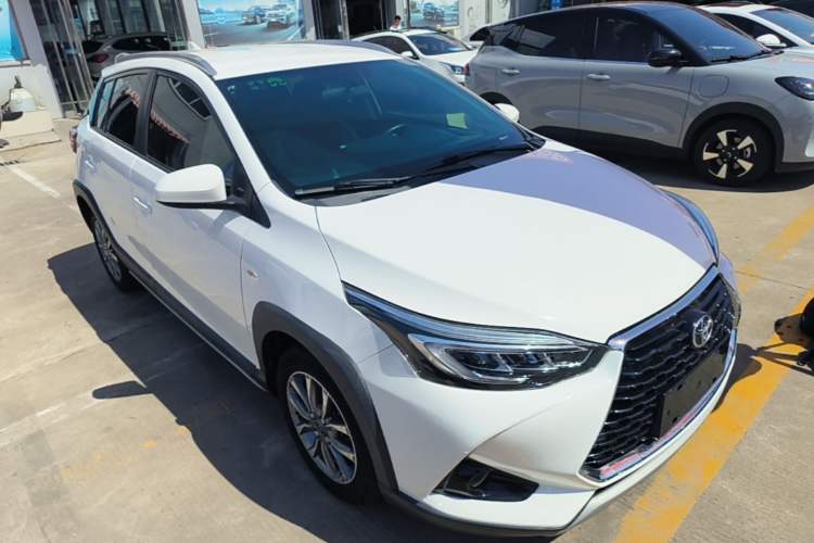 Used Toyota YARiS L Zhi Xuan 2021 X-Trail 1.5L CVT Leading Edition Front Right 45 Deg