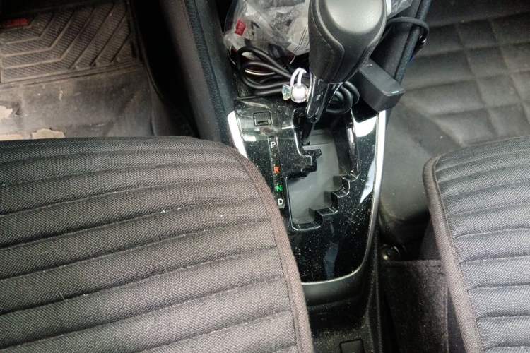Used Toyota YARiS L Zhi Xuan 2021 X-Trail X 1.5L CVT Prestige Edition Gear Lever