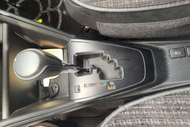 Used Toyota YARiS L Zhi Xuan 2021 X-Trail 1.5L CVT Leading Edition Gear Lever