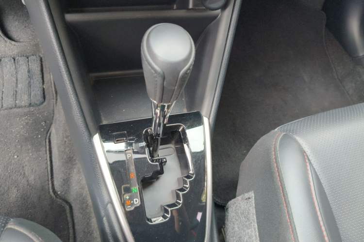 Used Toyota YARiS L Zhi Xuan 2021 X-Trail 1.5L CVT Luxury Edition Gear Lever