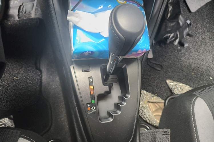 Used Toyota YARiS L Zhi Xuan 2021 X-Trail 1.5L CVT Leading Edition Gear Lever