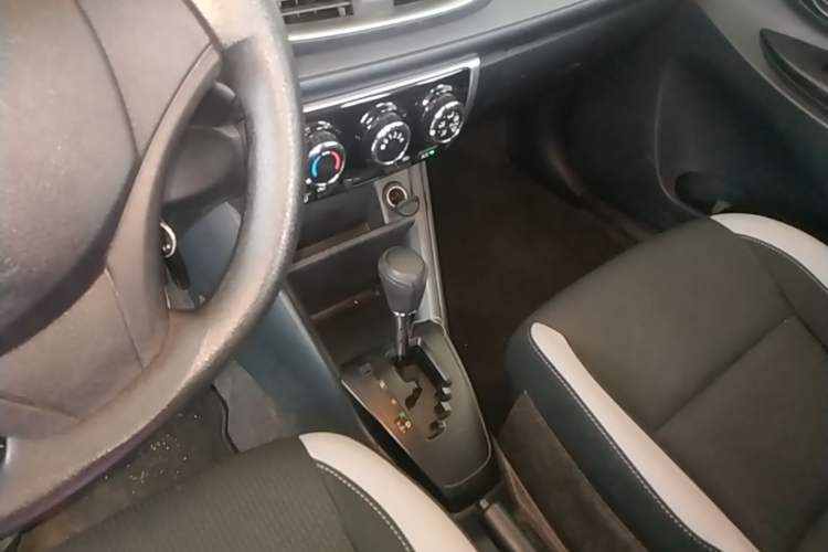 Used Toyota YARiS L Zhi Xuan 2021 X-Trail 1.5L CVT Leading Edition Gear Lever