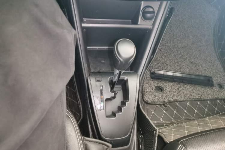 Used Toyota YARiS L Zhi Xuan 2021 X-Trail 1.5L CVT Leading Edition Gear Lever