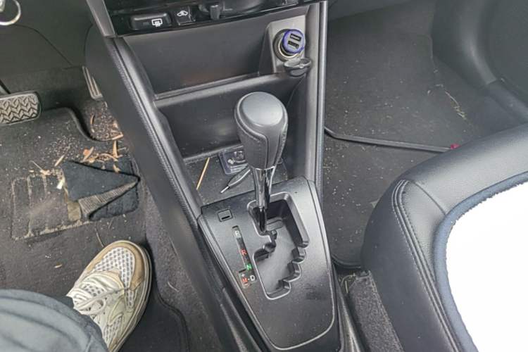 Used Toyota YARiS L Zhi Xuan 2021 X-Trail 1.5L CVT Leading Edition Gear Lever