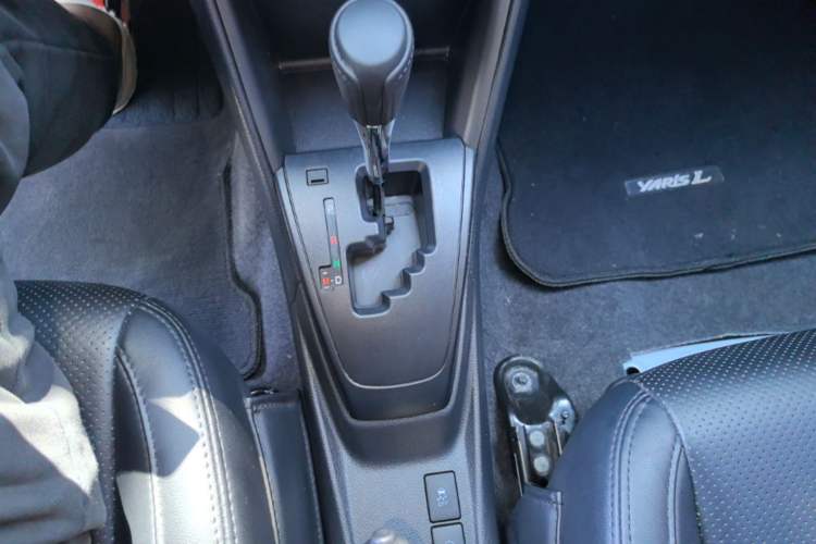 Used Toyota YARiS L Zhi Xuan 2021 X-Trail 1.5L CVT Leading Edition Gear Lever