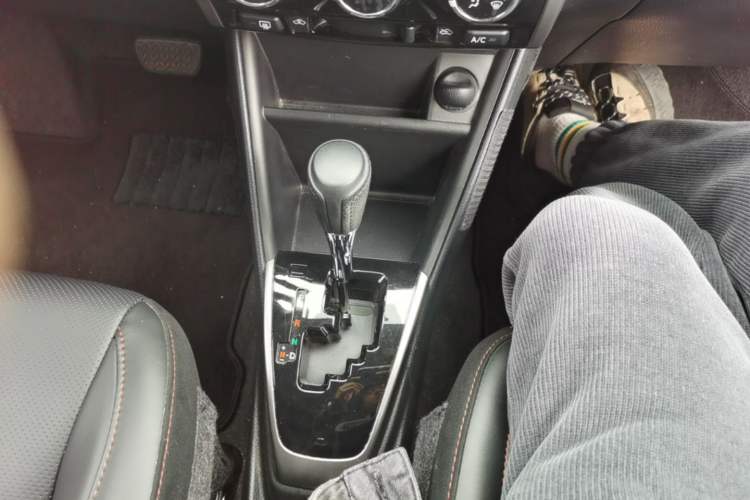 Used Toyota YARiS L Zhi Xuan 2021 X-Trail 1.5L CVT Luxury Edition Gear Lever