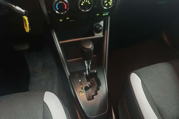 Used Toyota YARiS L Zhi Xuan 2021 X-Trail 1.5L CVT Leading Edition Gear Lever