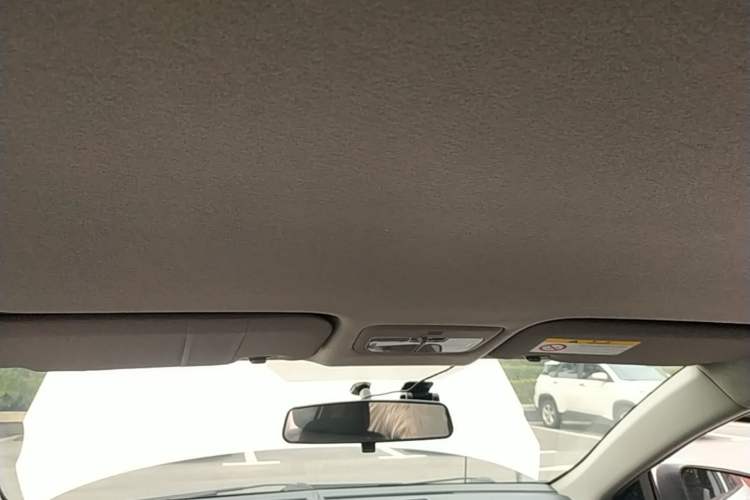 Used Toyota YARiS L Zhi Xuan 2021 X-Trail 1.5L CVT Leading Edition Headliner