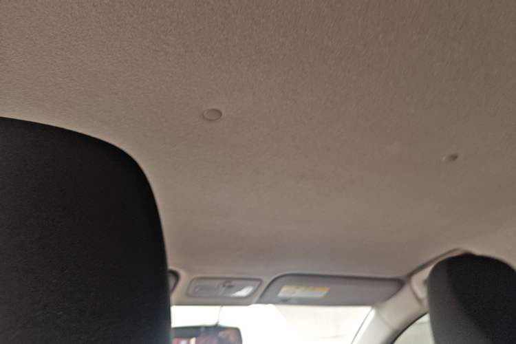 Used Toyota YARiS L Zhi Xuan 2021 1.5L CVT Leading Edition Headliner