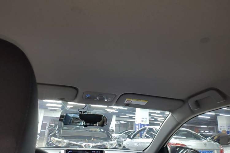 Used Toyota YARiS L Zhi Xuan 2021 X-Trail 1.5L CVT Leading Edition Headliner