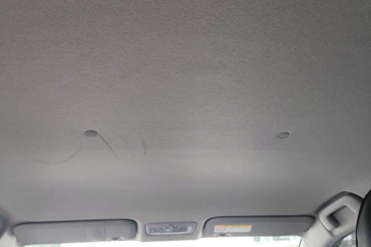 Used Toyota YARiS L Zhi Xuan 2021 1.5L CVT Leading Edition Headliner
