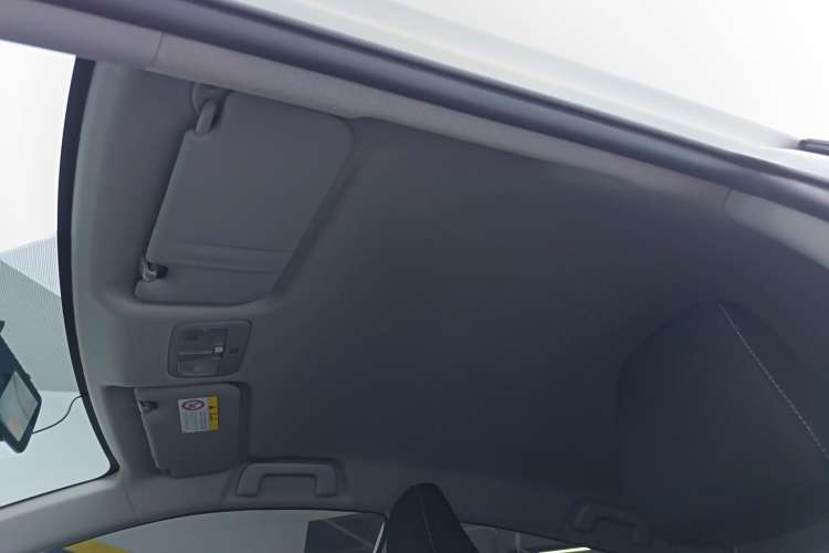 Used Toyota YARiS L Zhi Xuan 2021 X-Trail 1.5L CVT Leading Edition Headliner