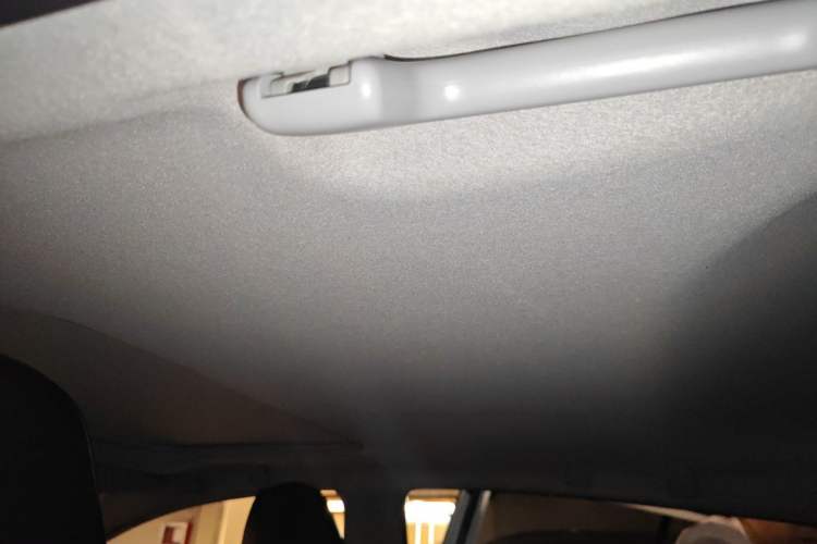 Used Toyota YARiS L Zhi Xuan 2021 X-Trail X 1.5L CVT Prestige Edition Headliner