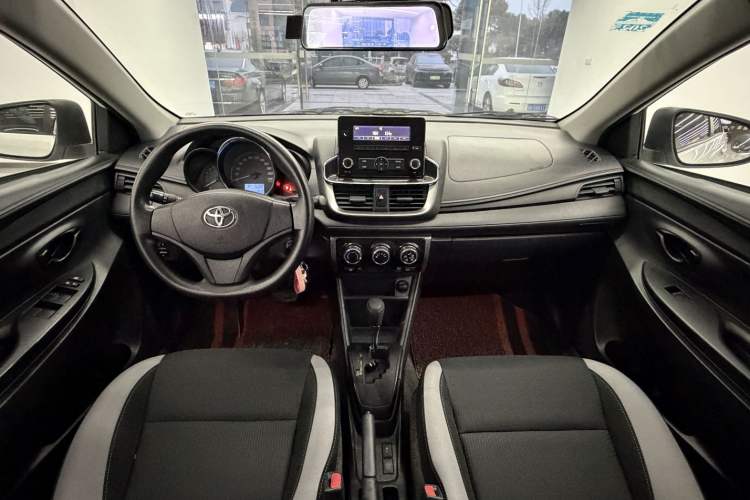 Used Toyota YARiS L Zhi Xuan 2021 1.5L CVT Leading Edition Interior 1