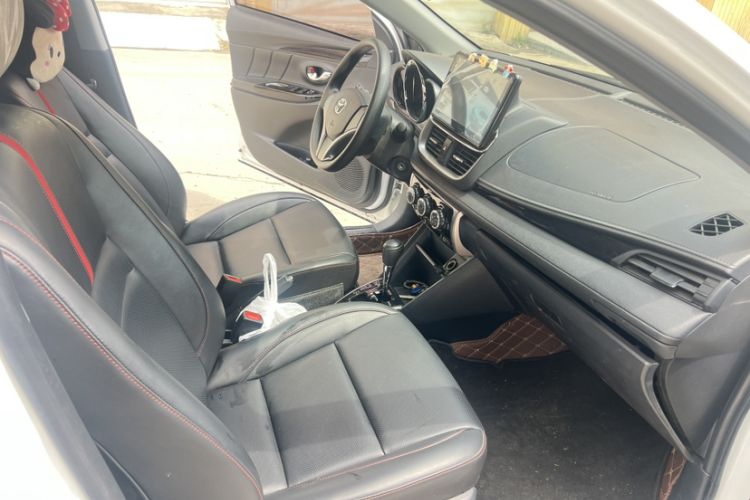 Used Toyota YARiS L Zhi Xuan 2021 X-Trail 1.5L CVT Luxury Edition Interior 1