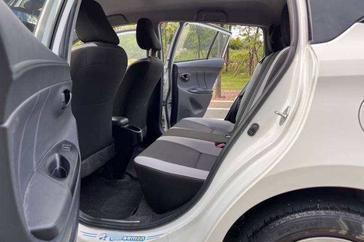 Used Toyota YARiS L Zhi Xuan 2021 1.5L CVT Leading Edition Interior 10