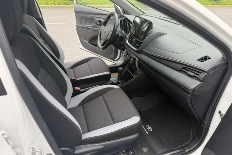 Used Toyota YARiS L Zhi Xuan 2021 X-Trail 1.5L CVT Leading Edition Interior 3