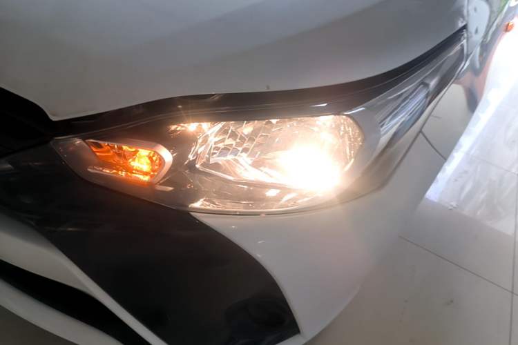 Used Toyota YARiS L Zhi Xuan 2021 1.5L CVT Leading Edition Left Front Headlight