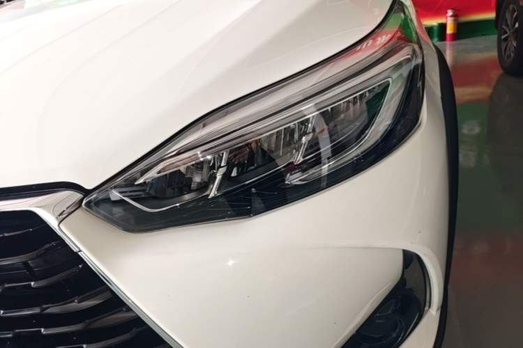 Used Toyota YARiS L Zhi Xuan 2021 X-Trail 1.5L CVT Leading Edition Left Front Headlight
