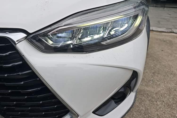 Used Toyota YARiS L Zhi Xuan 2021 X-Trail 1.5L CVT Leading Edition Left Front Headlight