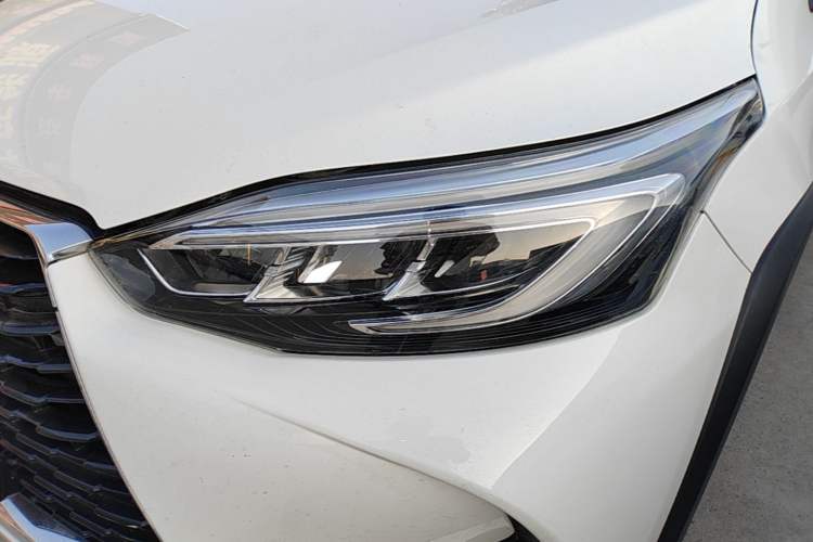 Used Toyota YARiS L Zhi Xuan 2021 X-Trail 1.5L CVT Leading Edition Left Front Headlight