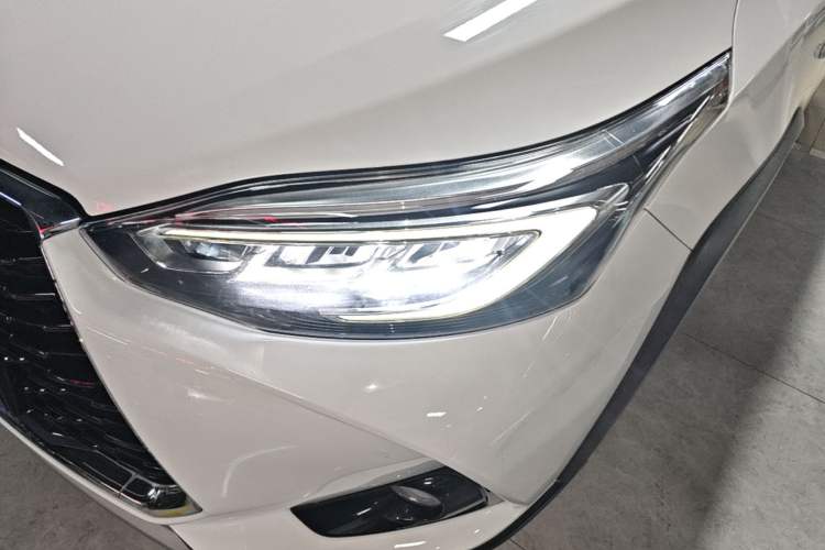 Used Toyota YARiS L Zhi Xuan 2021 X-Trail 1.5L CVT Luxury Edition Left Front Headlight