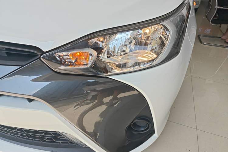 Used Toyota YARiS L Zhi Xuan 2021 1.5L CVT Leading Edition Left Front Headlight