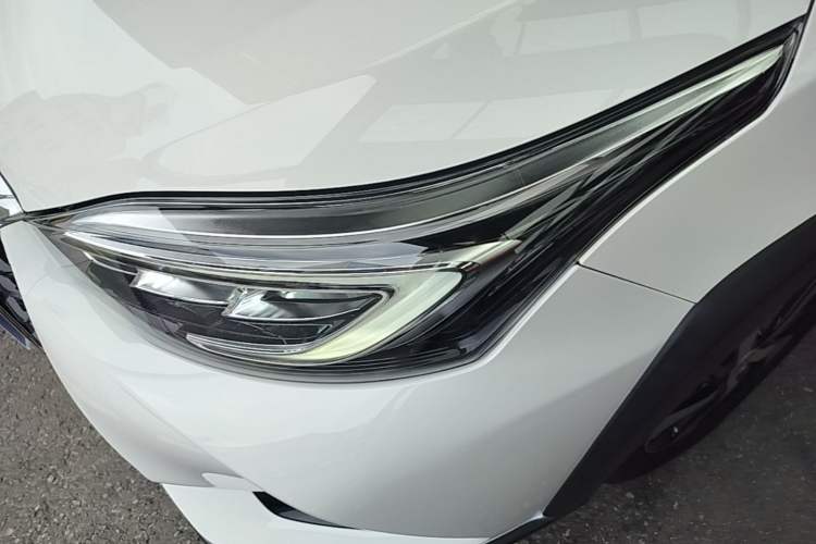 Used Toyota YARiS L Zhi Xuan 2021 X-Trail 1.5L CVT Leading Edition Left Front Headlight