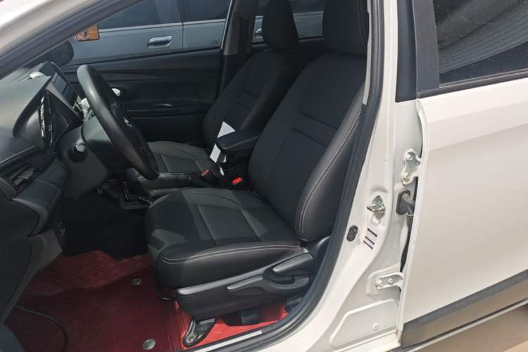 Used Toyota YARiS L Zhi Xuan 2021 X-Trail 1.5L CVT Leading Edition Left Front Seat