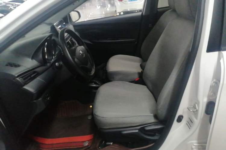 Used Toyota YARiS L Zhi Xuan 2021 X-Trail 1.5L CVT Leading Edition Left Front Seat