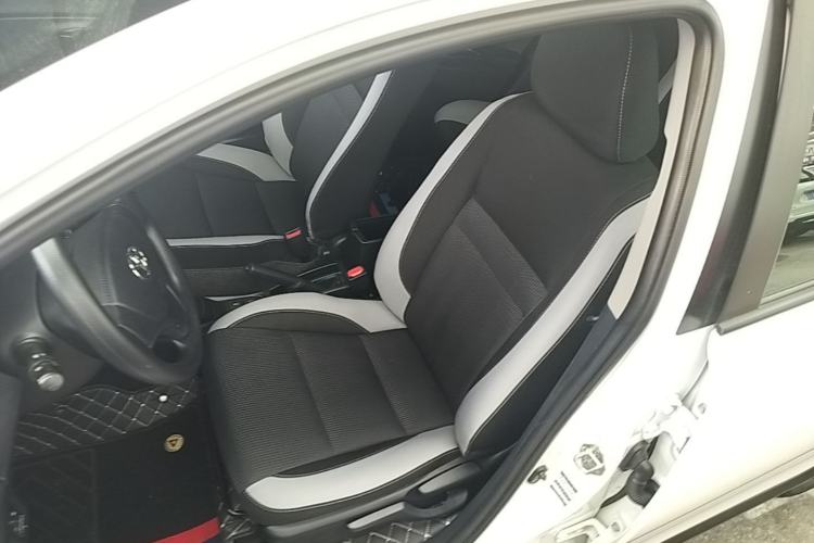 Used Toyota YARiS L Zhi Xuan 2021 X-Trail 1.5L CVT Leading Edition Left Front Seat
