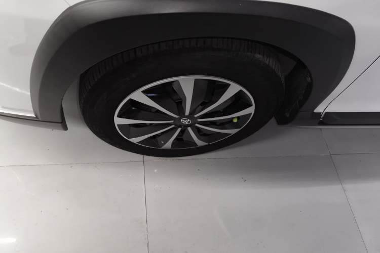 Used Toyota YARiS L Zhi Xuan 2021 X-Trail 1.5L CVT Leading Edition Left Front Wheel Hub
