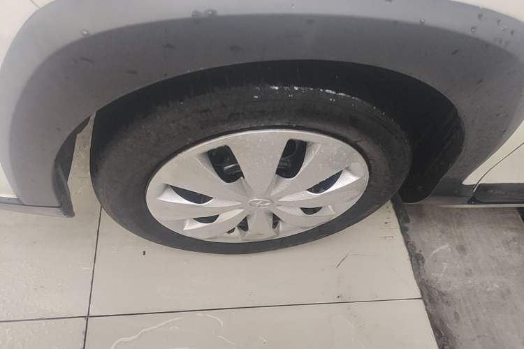 Used Toyota YARiS L Zhi Xuan 2021 X-Trail 1.5L CVT Leading Edition Left Front Wheel Hub