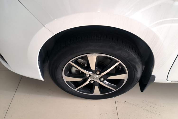 Used Toyota YARiS L Zhi Xuan 2021 1.5L CVT Leading Edition Left Front Wheel Hub