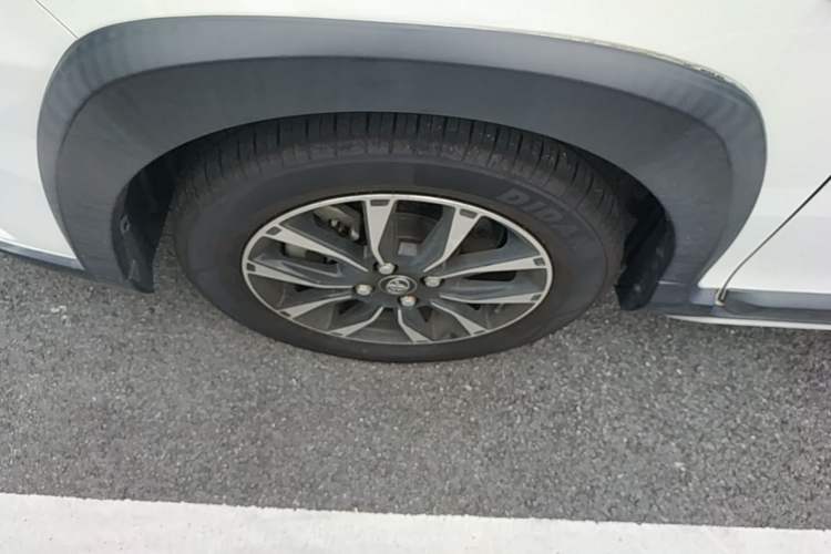 Used Toyota YARiS L Zhi Xuan 2021 X-Trail 1.5L CVT Leading Edition Left Front Wheel Hub