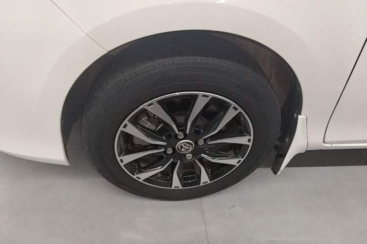 Used Toyota YARiS L Zhi Xuan 2021 1.5L CVT Leading Edition Left Front Wheel Hub