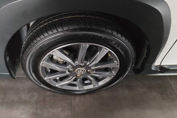 Used Toyota YARiS L Zhi Xuan 2021 X-Trail 1.5L CVT Leading Edition Left Front Wheel Hub
