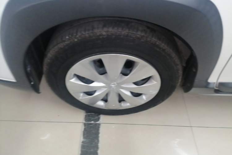 Used Toyota YARiS L Zhi Xuan 2021 X-Trail 1.5L CVT Leading Edition Left Front Wheel Hub