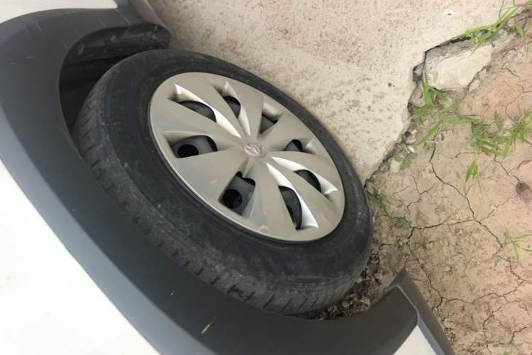 Used Toyota YARiS L Zhi Xuan 2021 X-Trail 1.5L CVT Leading Edition Left Front Wheel Hub
