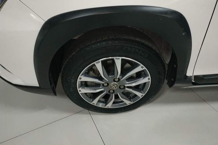 Used Toyota YARiS L Zhi Xuan 2021 X-Trail 1.5L CVT Leading Edition Left Front Wheel Hub