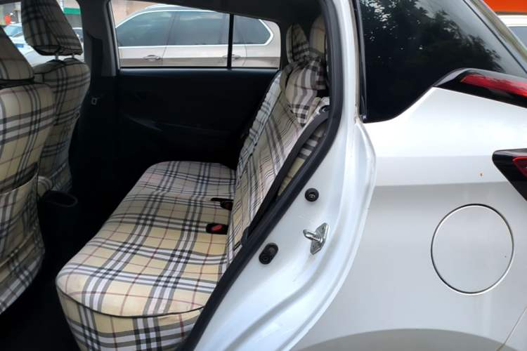 Used Toyota YARiS L Zhi Xuan 2021 1.5L CVT Leading Edition Left Rear Seat
