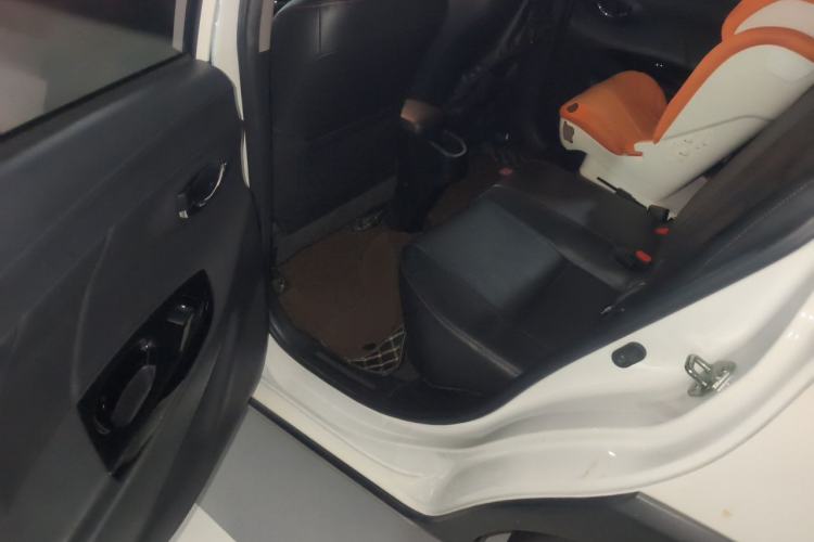 Used Toyota YARiS L Zhi Xuan 2021 X-Trail X 1.5L CVT Prestige Edition Left Rear Seat