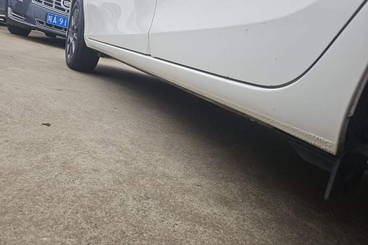 Used Toyota YARiS L Zhi Xuan 2021 1.5L CVT Leading Edition Left Side Sill
