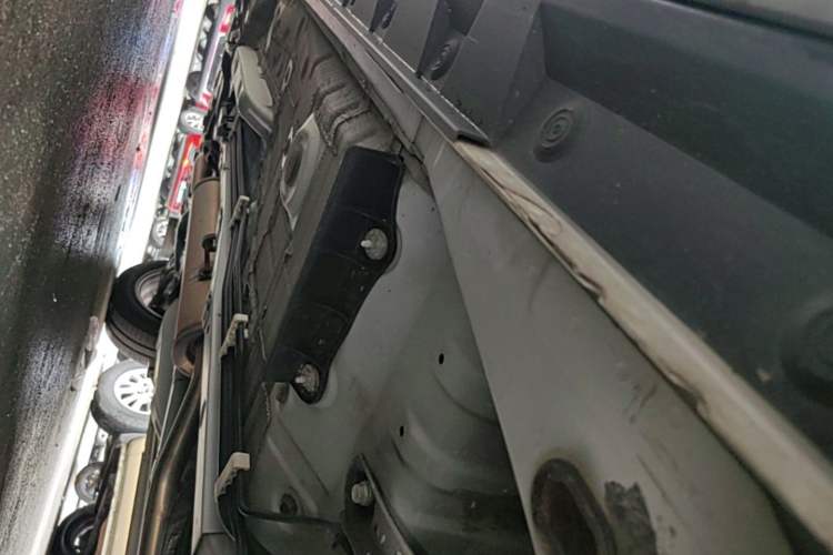 Used Toyota YARiS L Zhi Xuan 2021 X-Trail 1.5L CVT Leading Edition Left Side Sill