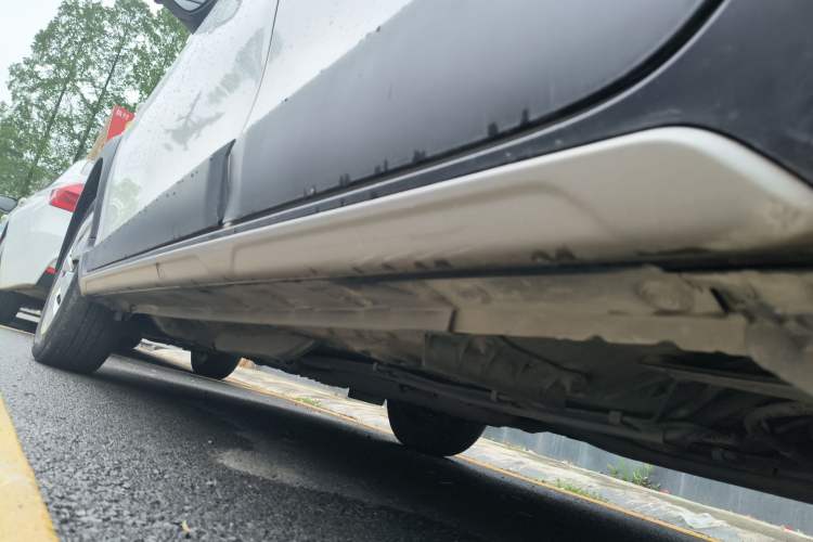 Used Toyota YARiS L Zhi Xuan 2021 X-Trail 1.5L CVT Leading Edition Left Side Sill