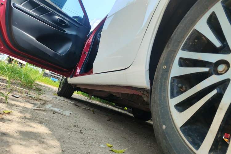 Used Toyota YARiS L Zhi Xuan 2021 1.5L CVT Leading Edition Left Side Sill